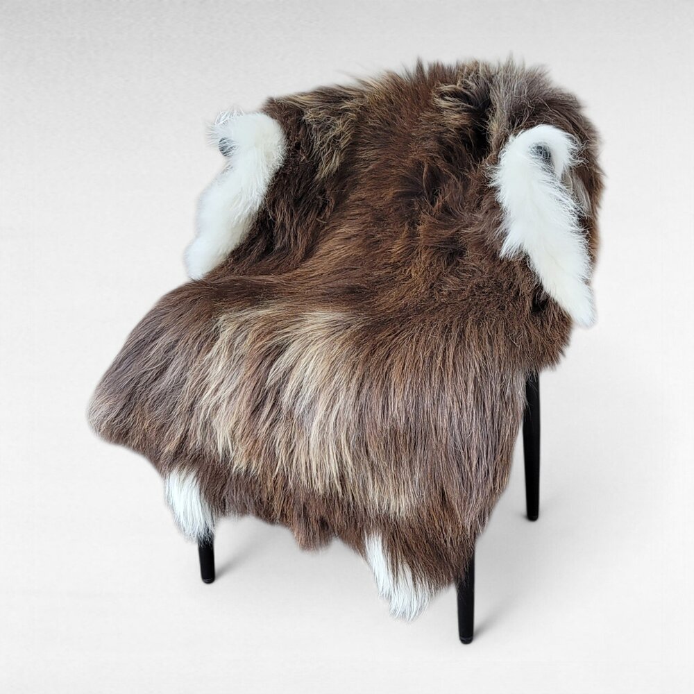 Stunning Coarse Feel Brown Icelandic Sheepskin 50" x 33"